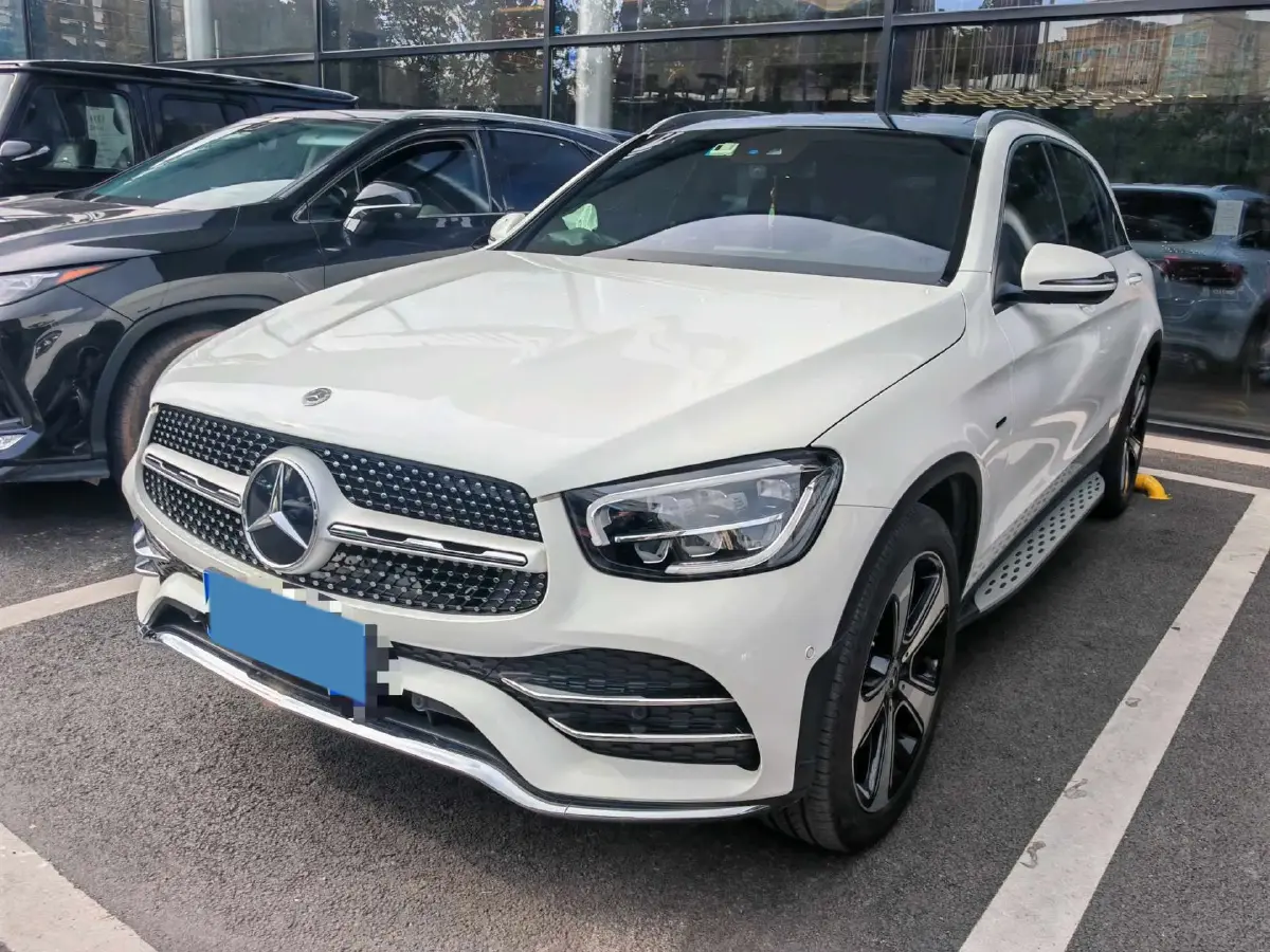 2022 Mercedes-Benz GLC Class 2.0T 258HP L4 9AT