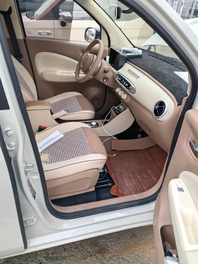 2025 WuLing HongGuang MINI EV BEV 16.2KWH,autocango,china used car exporter,china ev exporter,chinese used car exporter,chinese used ev exporter