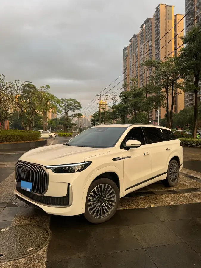 2025 Chery Tiggo 9 2.0T 261HP L4 7DCT