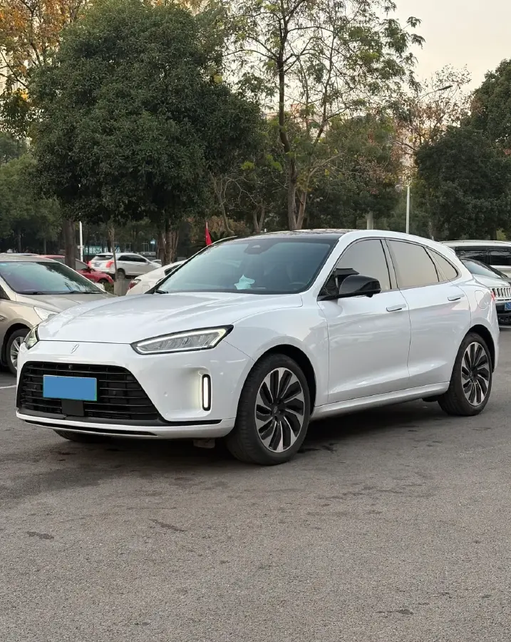 2022 Isuzu Mu-X 2.0T 220HP L4 8AT