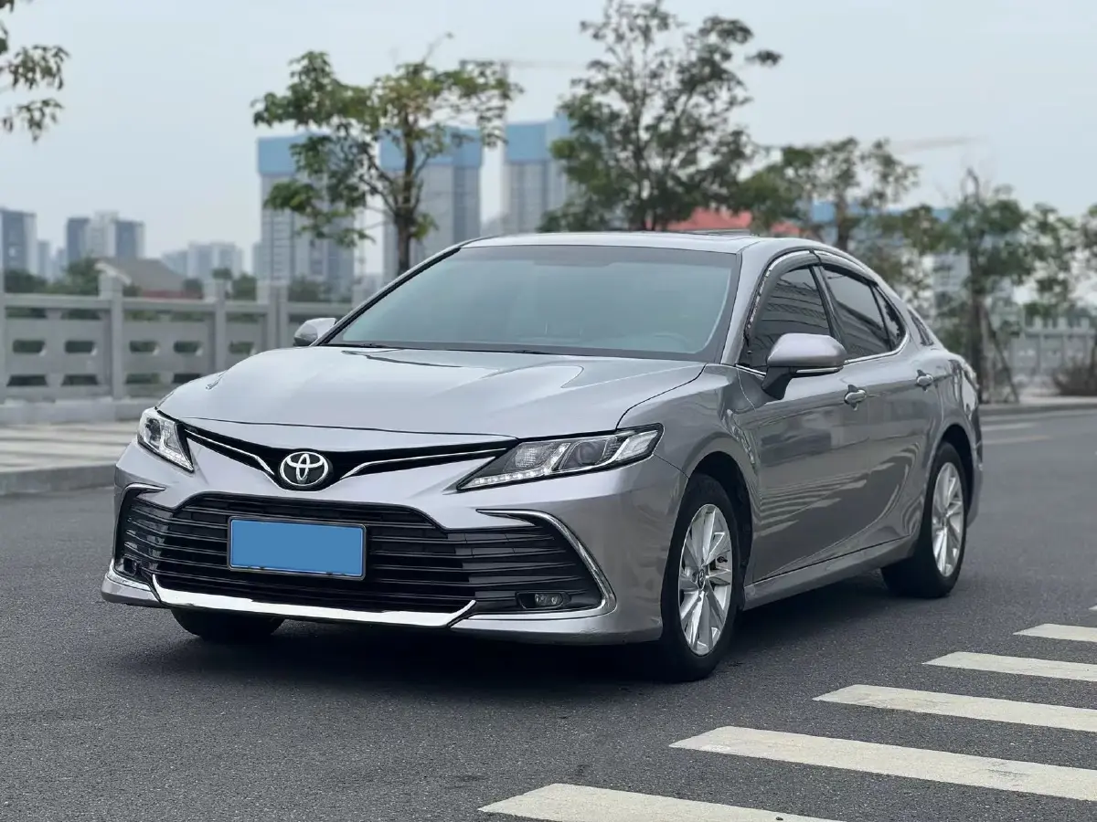 2022 Toyota Camry 2.0L 178HP L4 CVT