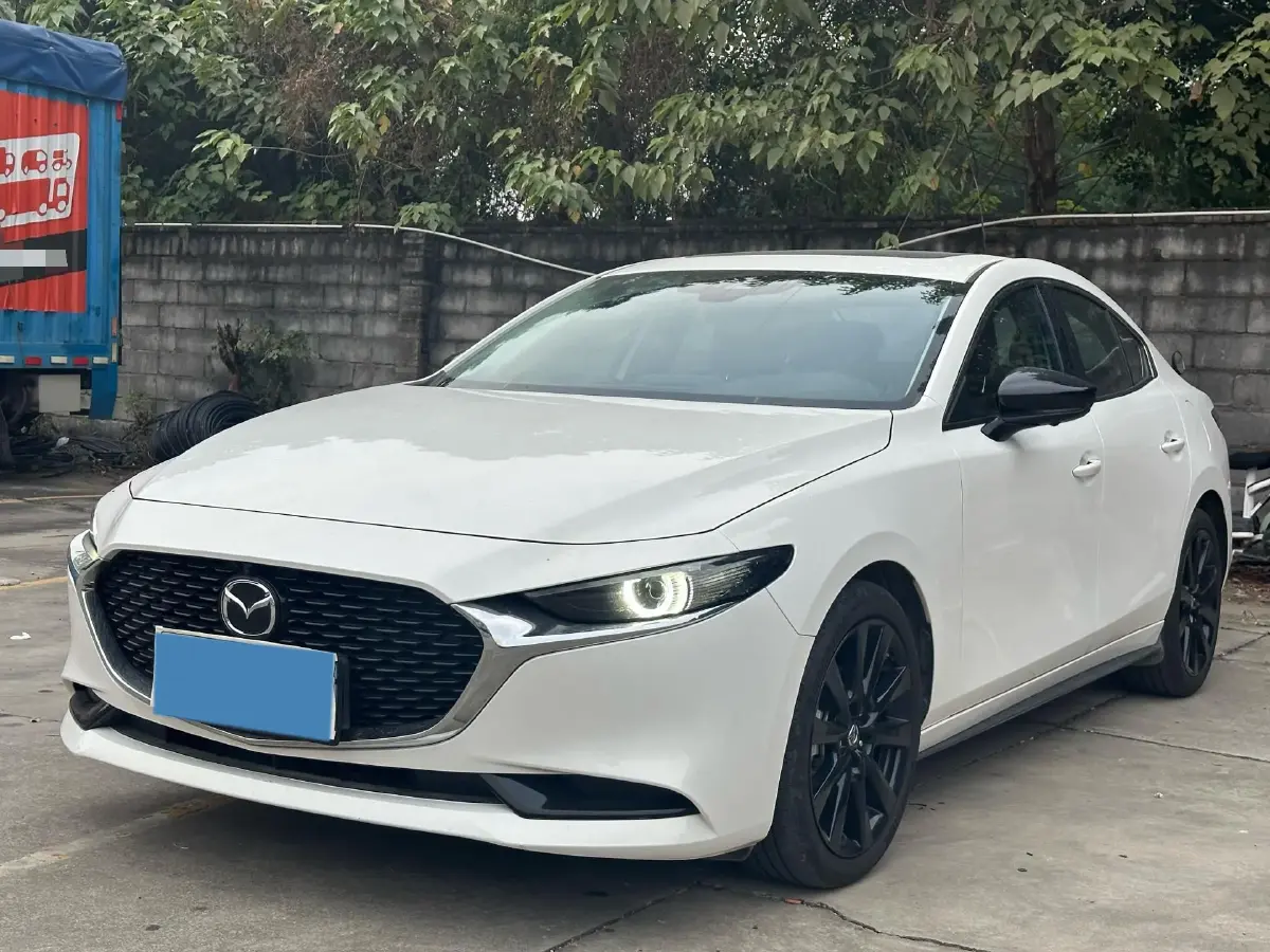 2023 Mazda 3 Axela 2.0L 158HP L4 6AT