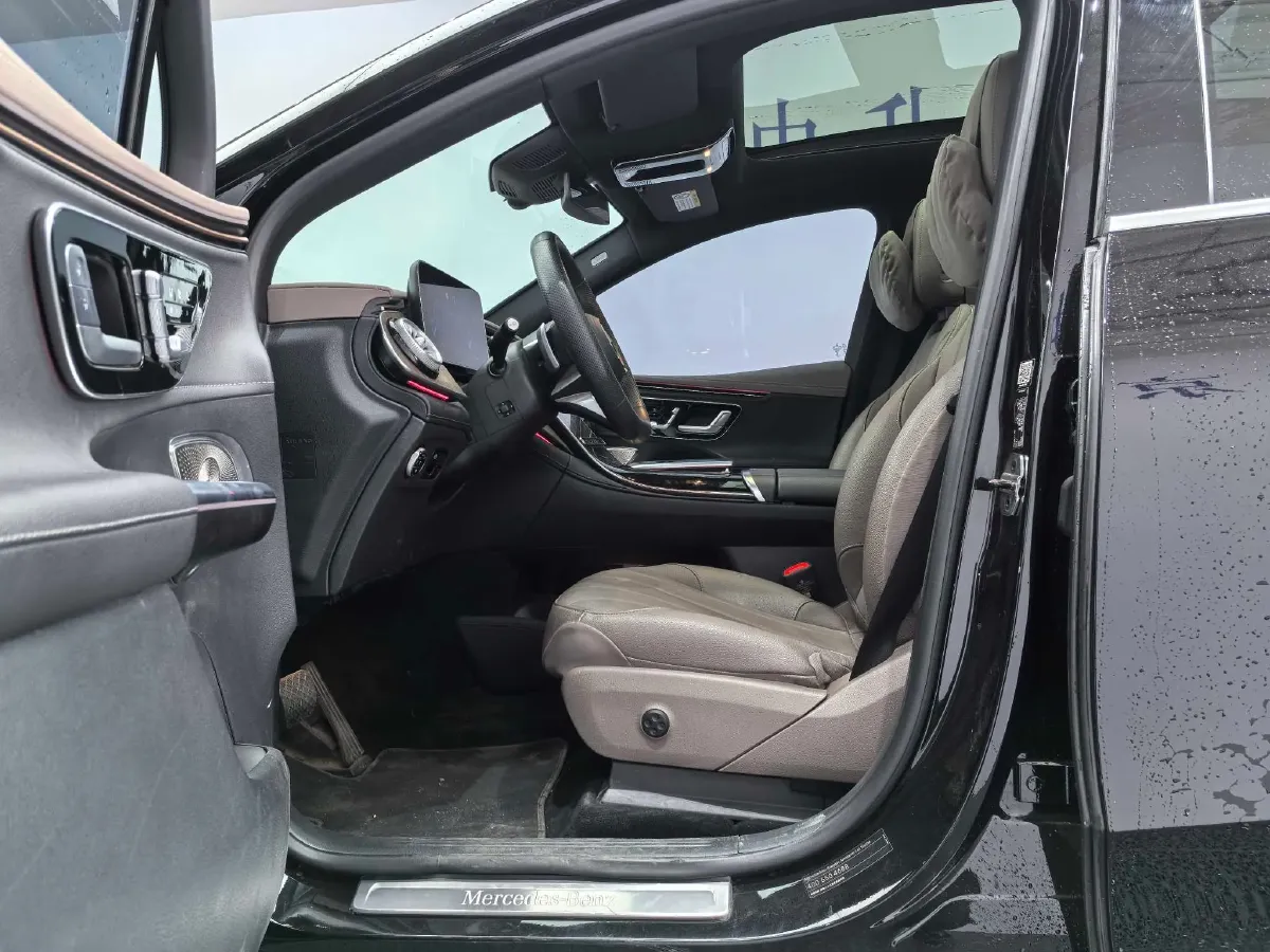 2024 Mercedes-Benz EQE SUV BEV 96.1KWH,autocango,china used car exporter,china ev exporter,chinese used car exporter,chinese used ev exporter