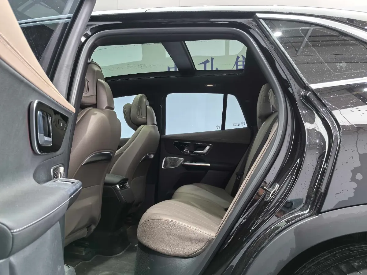 2024 Mercedes-Benz EQE SUV BEV 96.1KWH,autocango,china used car exporter,china ev exporter,chinese used car exporter,chinese used ev exporter