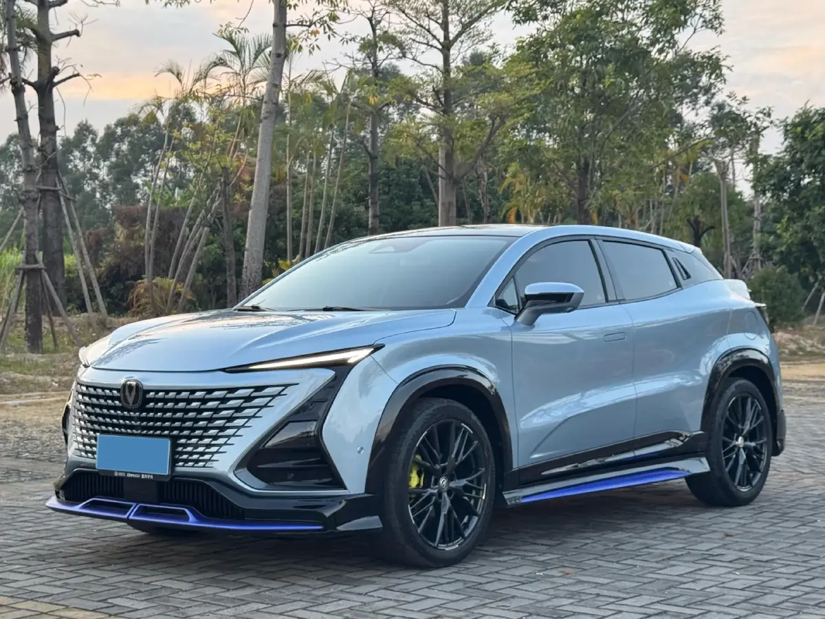 2023 ChangAn UNI-T 1.5T 188HP L4 7DCT