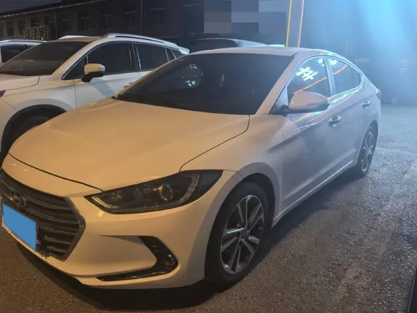 2016 Hyundai Elantra 1.6L 130HP L4 6AT