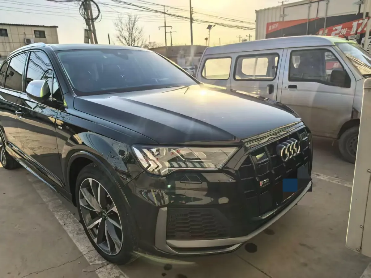 2022 Volkswagen Touareg 3.0T 340HP V6 8AT,autocango,china used car exporter,china ev exporter,chinese used car exporter,chinese used ev exporter