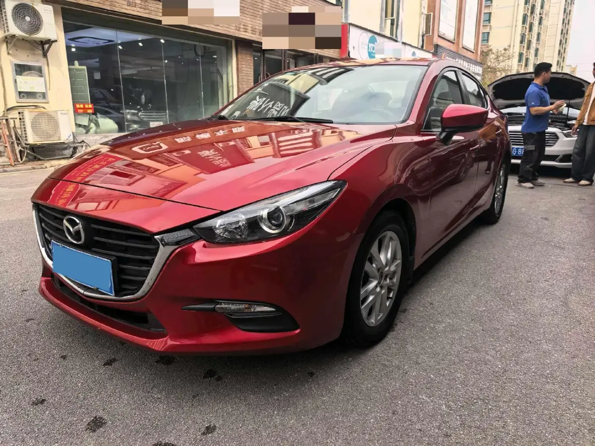 2017 Mazda 3 Axela 1.5L 117HP L4 6AT