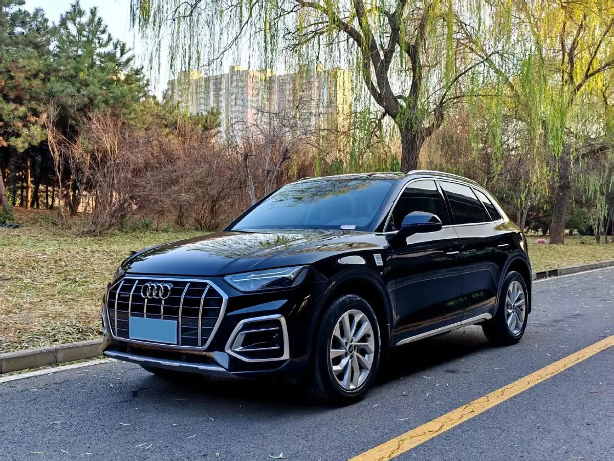 2022 Audi Q5L 2.0T 190HP L4 7DCT