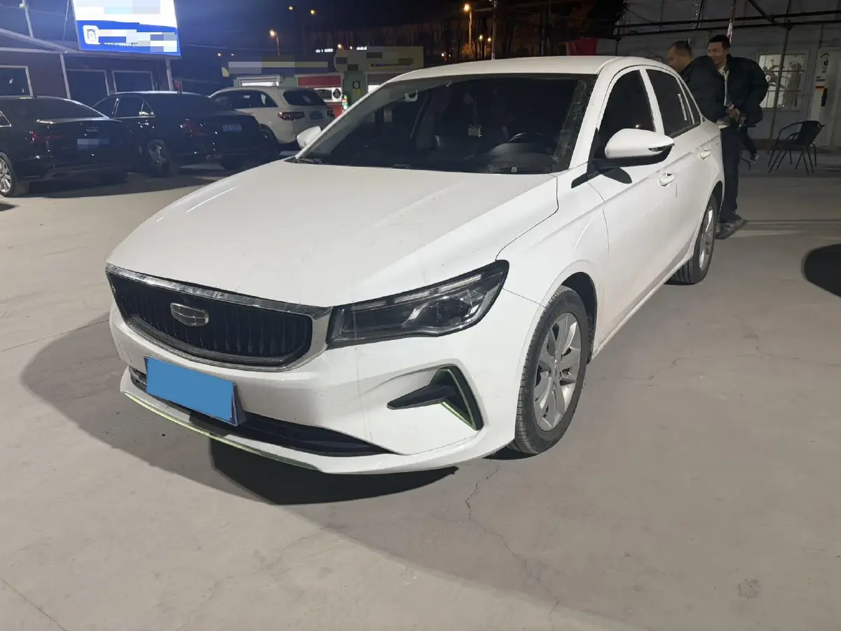 2022 Geely Emgrand L HiP 1.5T 181HP L4 3DHT PHEV 15.5KWH