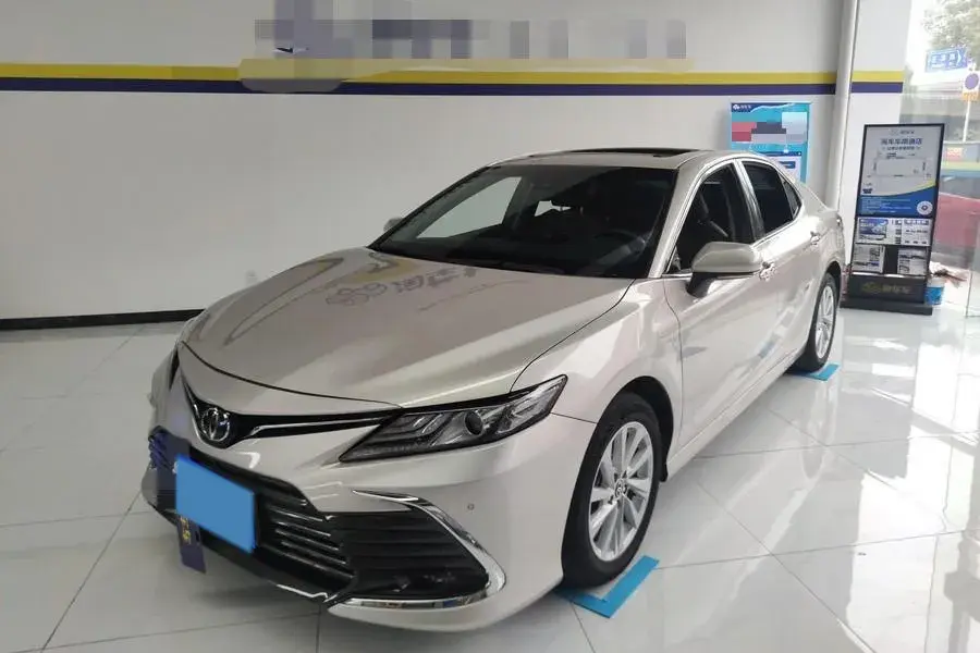 2021 Toyota Camry 2.0L 178HP L4 CVT