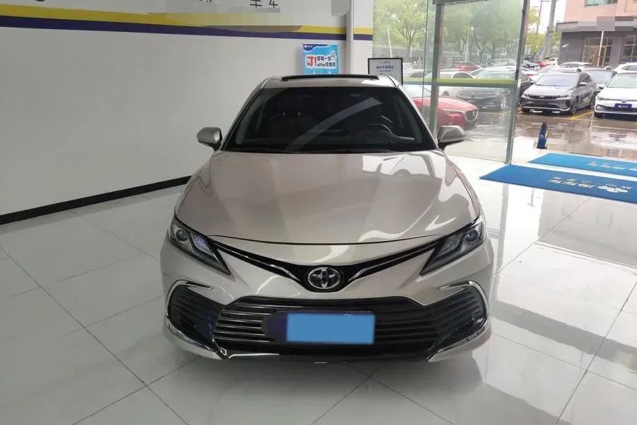 2021 Toyota Camry 2.0L 178HP L4 CVT,autocango,china used car exporter,china ev exporter,chinese used car exporter,chinese used ev exporter