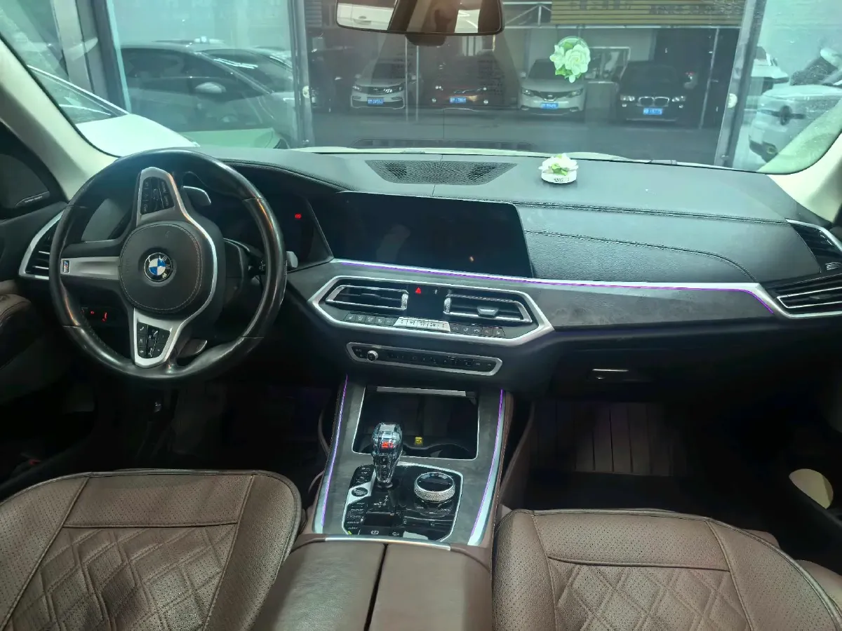 2021 BMW X5 3.0T 340HP L6 8AT,autocango,china used car exporter,china ev exporter,chinese used car exporter,chinese used ev exporter