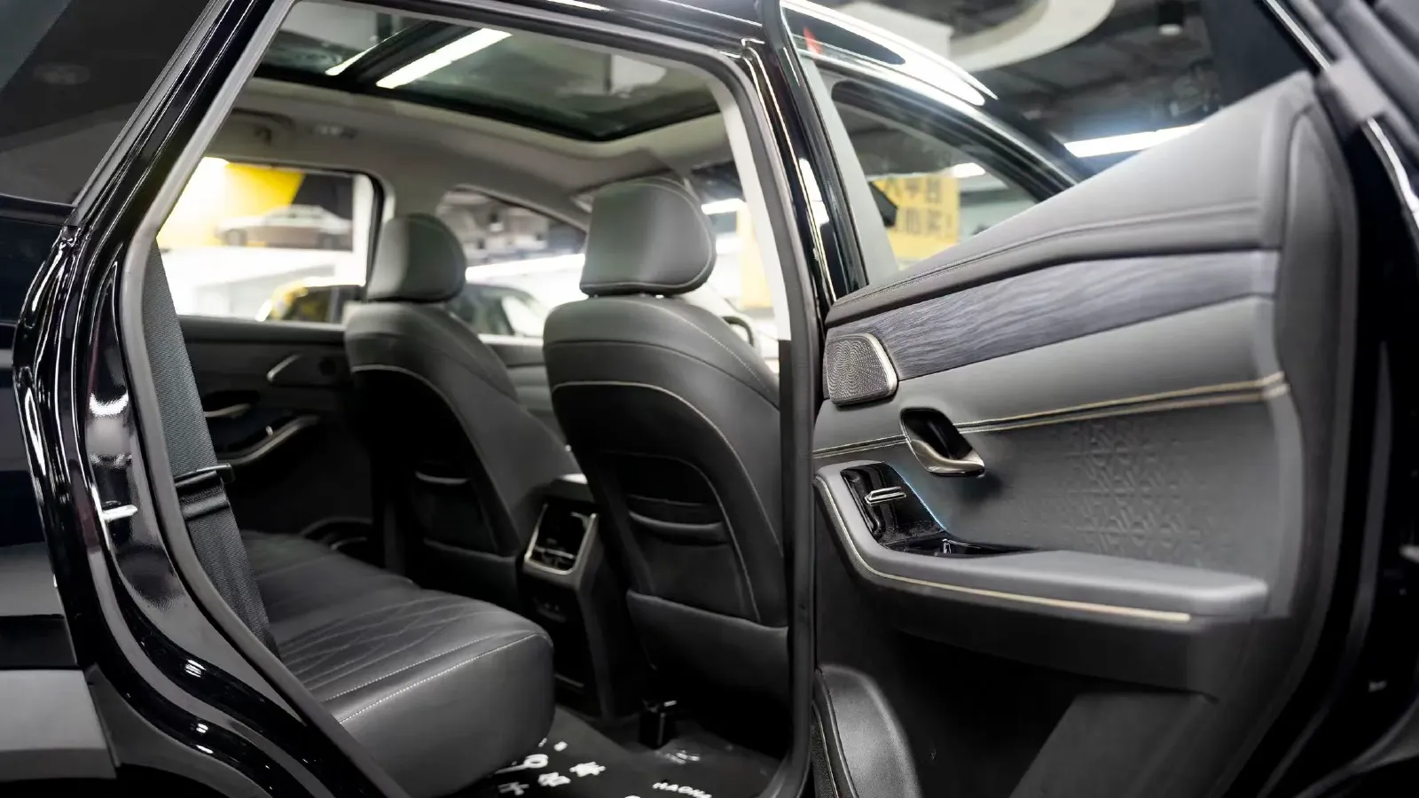 2025 Jetour X90 C-DM 1.5T 156HP L4 2DHT PHEV,autocango,china used car exporter,china ev exporter,chinese used car exporter,chinese used ev exporter