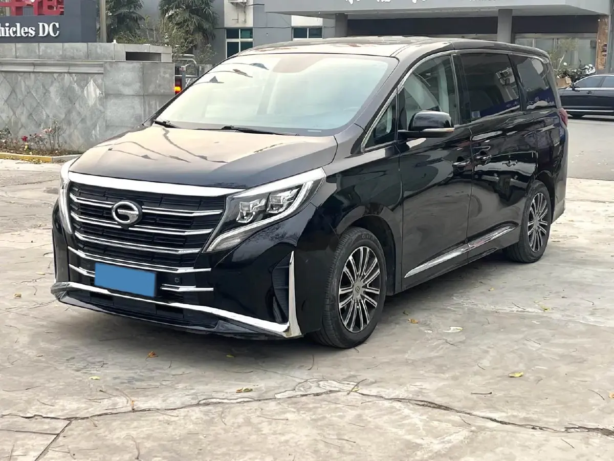 2021 GAC Trumpchi M8 2.0T 252HP L4 8AT