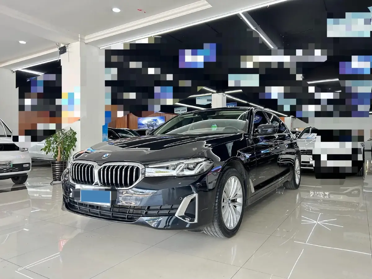 2022 BMW 5 Series 2.0T 184HP L4 8AT