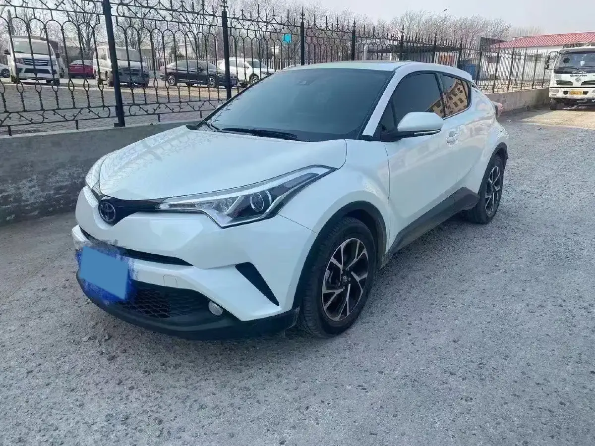 2020 Toyota C-HR 2.0L 171HP L4 CVT