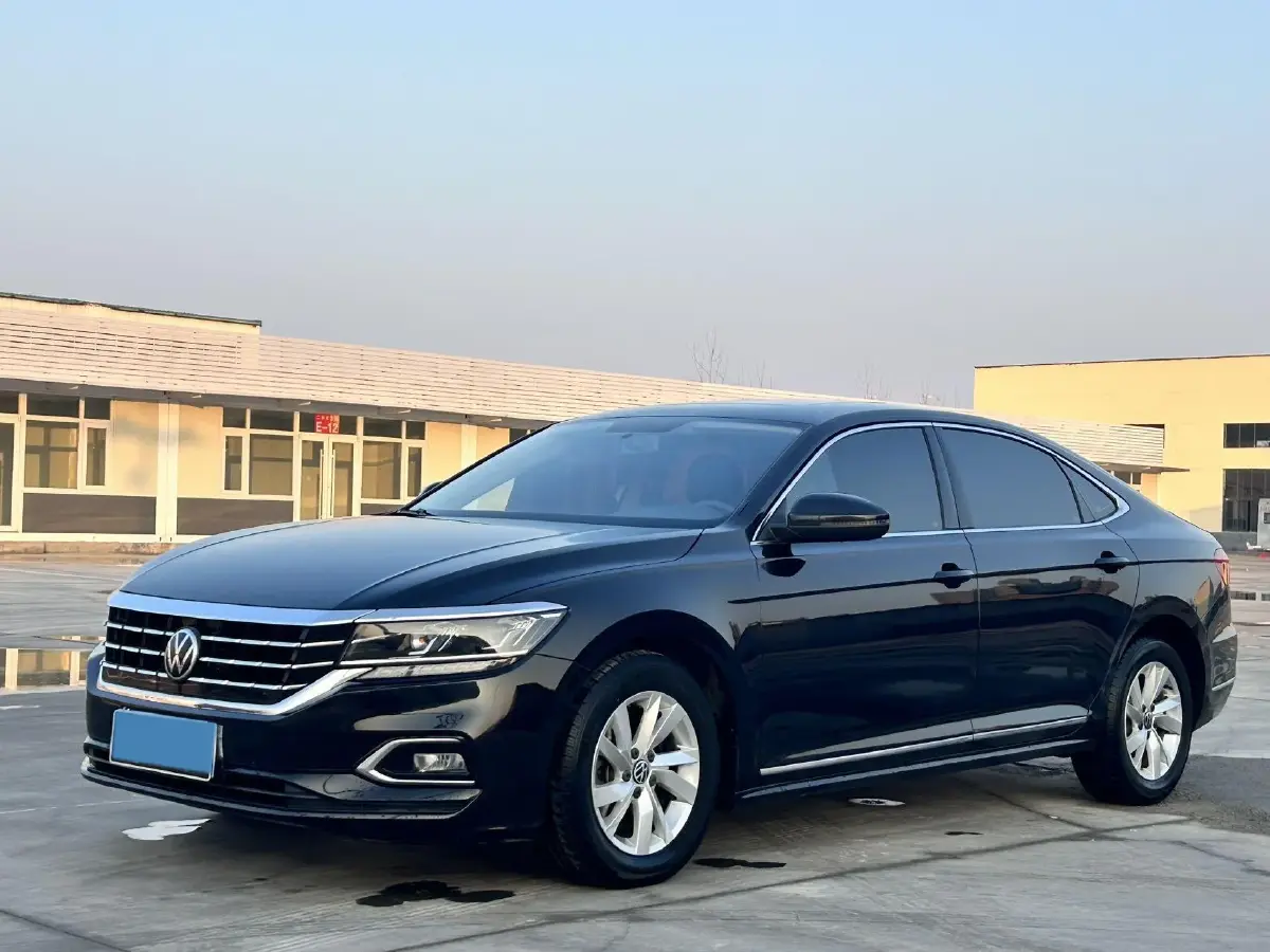 2020 Volkswagen Passat 1.4T 150HP L4 7DCT