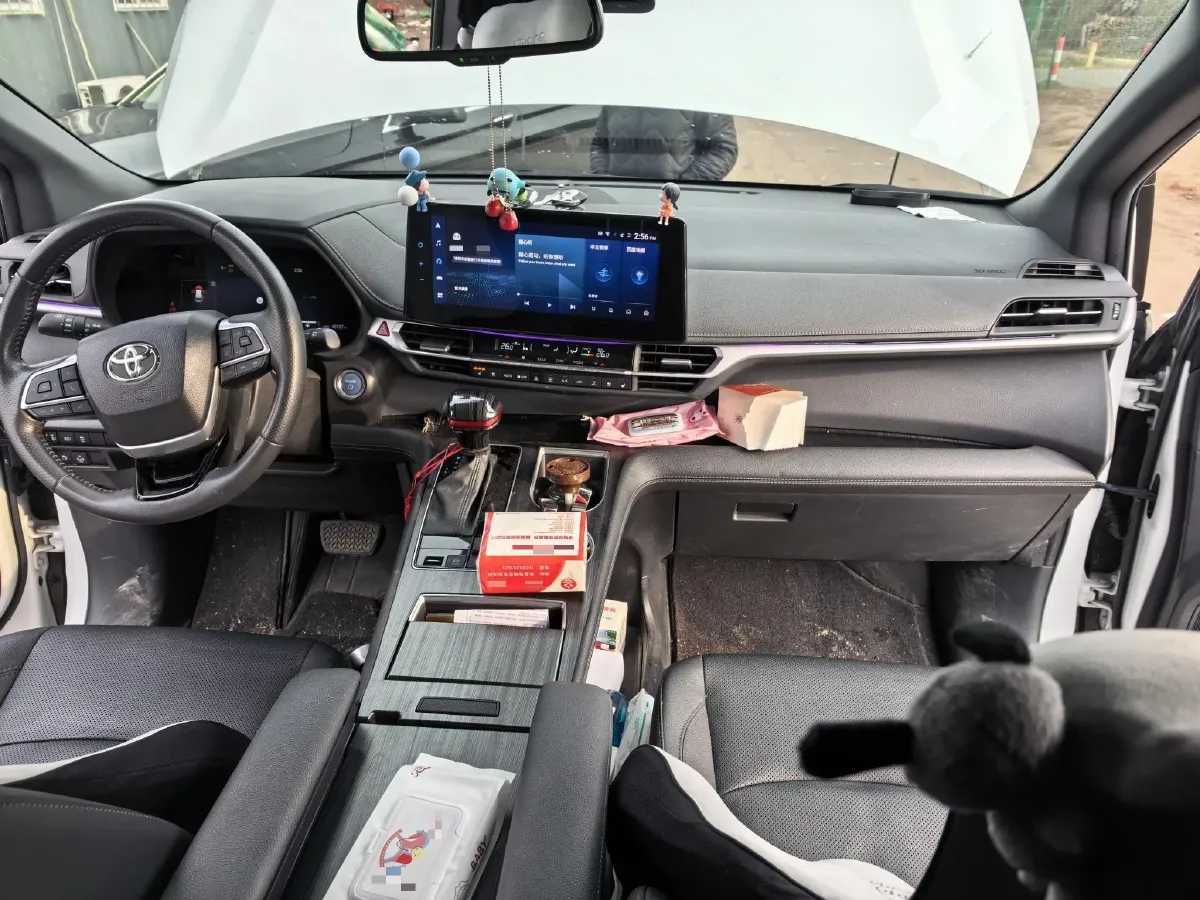 2021 Toyota Sienna 2.5L 192HP L4 E-CVT Hybrid,autocango,china used car exporter,china ev exporter,chinese used car exporter,chinese used ev exporter