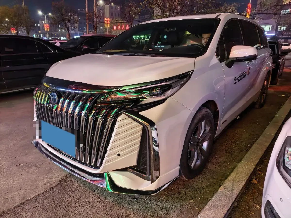 2021 Toyota Sienna 2.5L 192HP L4 E-CVT Hybrid,autocango,china used car exporter,china ev exporter,chinese used car exporter,chinese used ev exporter