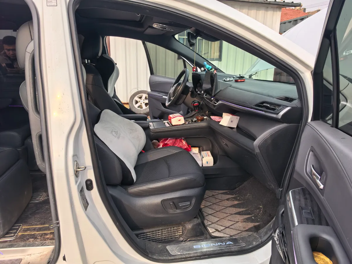 2021 Toyota Sienna 2.5L 192HP L4 E-CVT Hybrid,autocango,china used car exporter,china ev exporter,chinese used car exporter,chinese used ev exporter