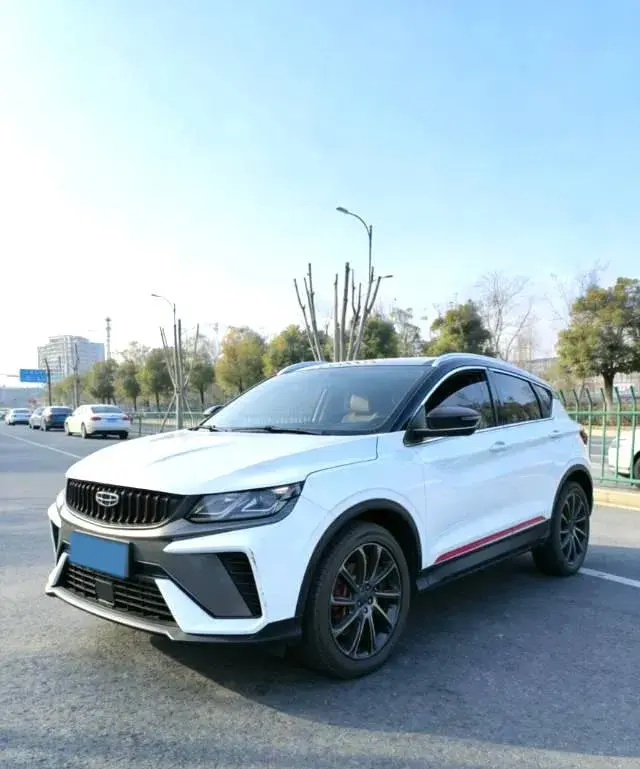 2023 Geely Coolray 1.5T 181HP L4 7DCT