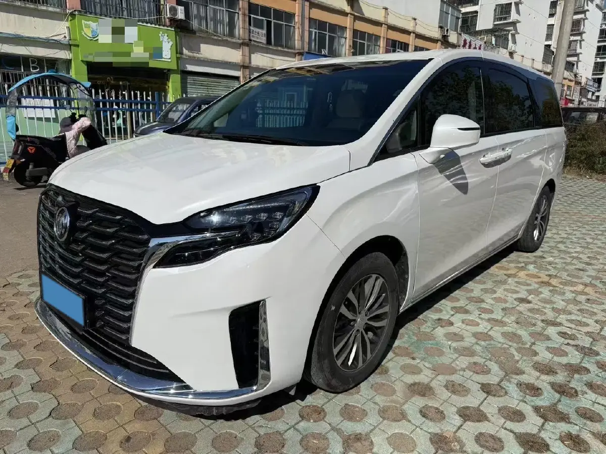 2023 Buick GL8 2.0T 237HP L4 9AT