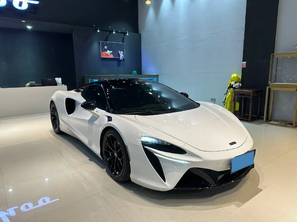 2023 McLaren Artura 3.0T 585HP V6 8DCT PHEV 7.4KWH,autocango,china used car exporter,china ev exporter,chinese used car exporter,chinese used ev exporter
