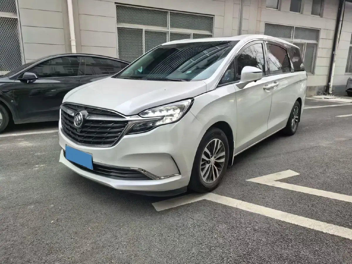 2022 Buick GL8 2.0T 237HP L4 9AT