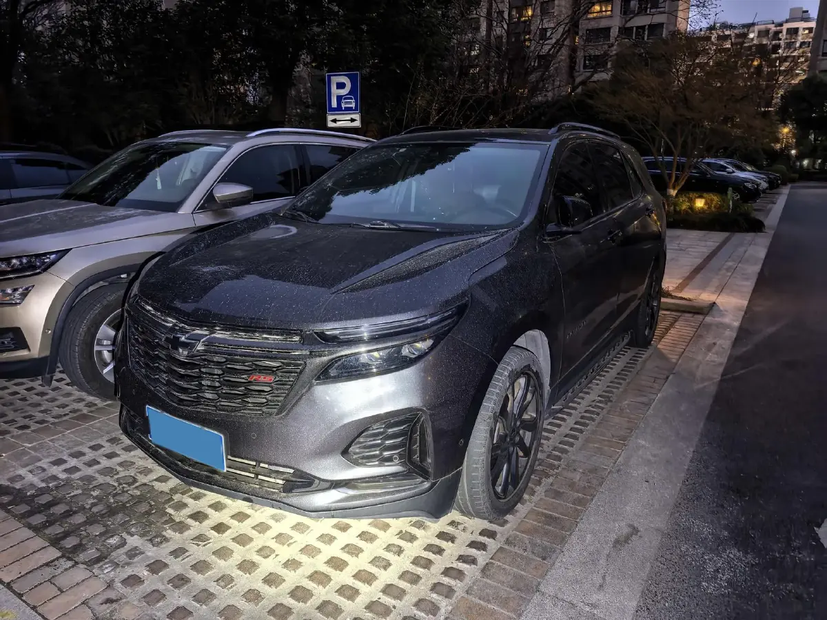 2021 Chevrolet Equinox 2.0T 237HP L4 9AT