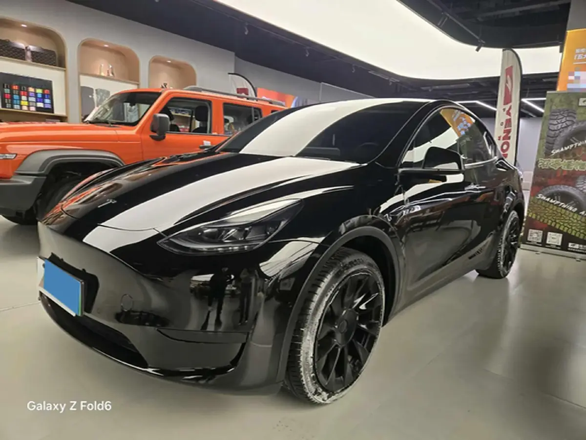 2022 Tesla Model Y BEV 60KWH
