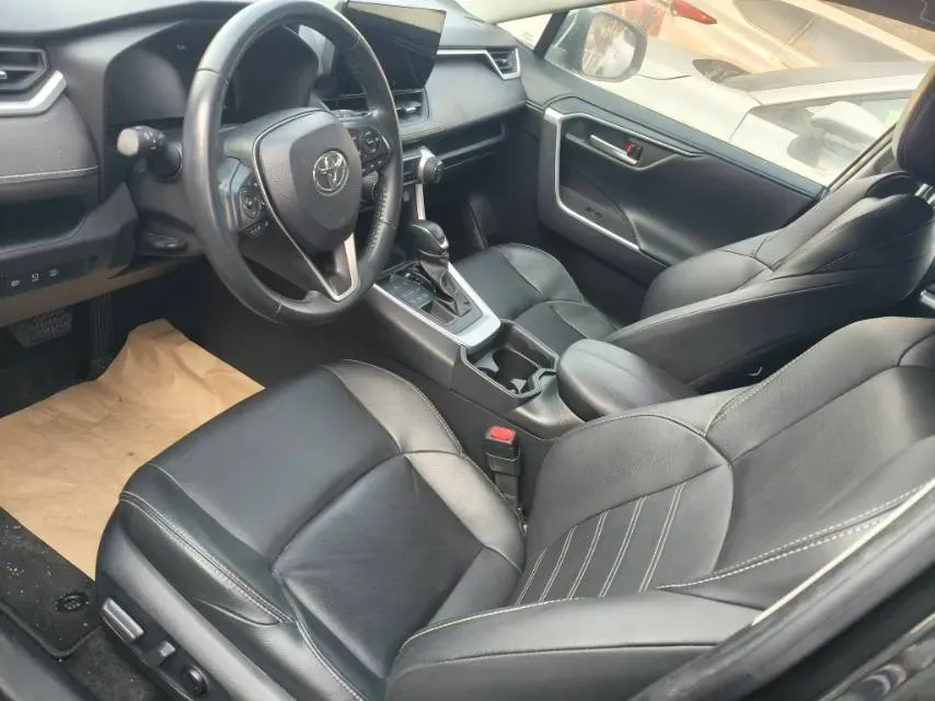 2023 Toyota Wildlander 2.0L 171HP L4 CVT,autocango,china used car exporter,china ev exporter,chinese used car exporter,chinese used ev exporter