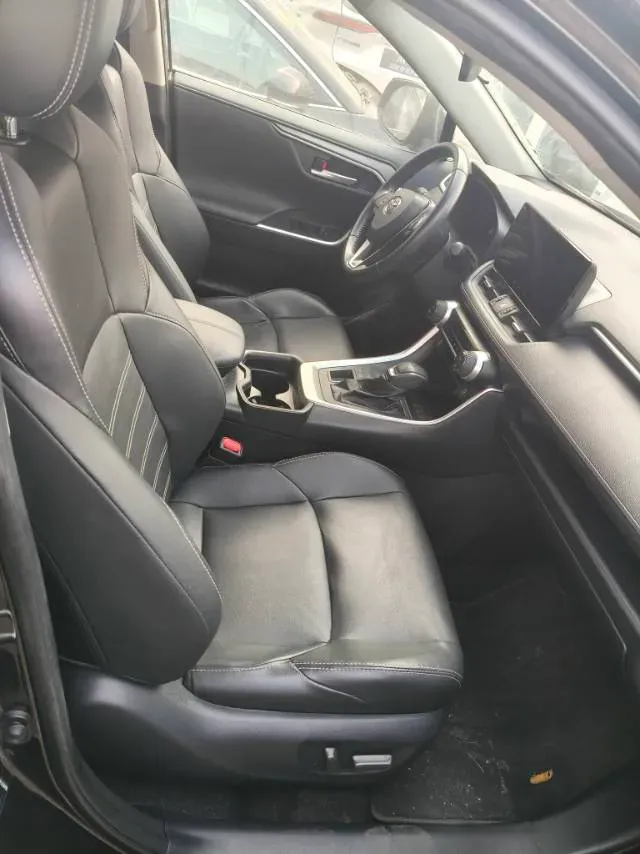 2023 Toyota Wildlander 2.0L 171HP L4 CVT,autocango,china used car exporter,china ev exporter,chinese used car exporter,chinese used ev exporter