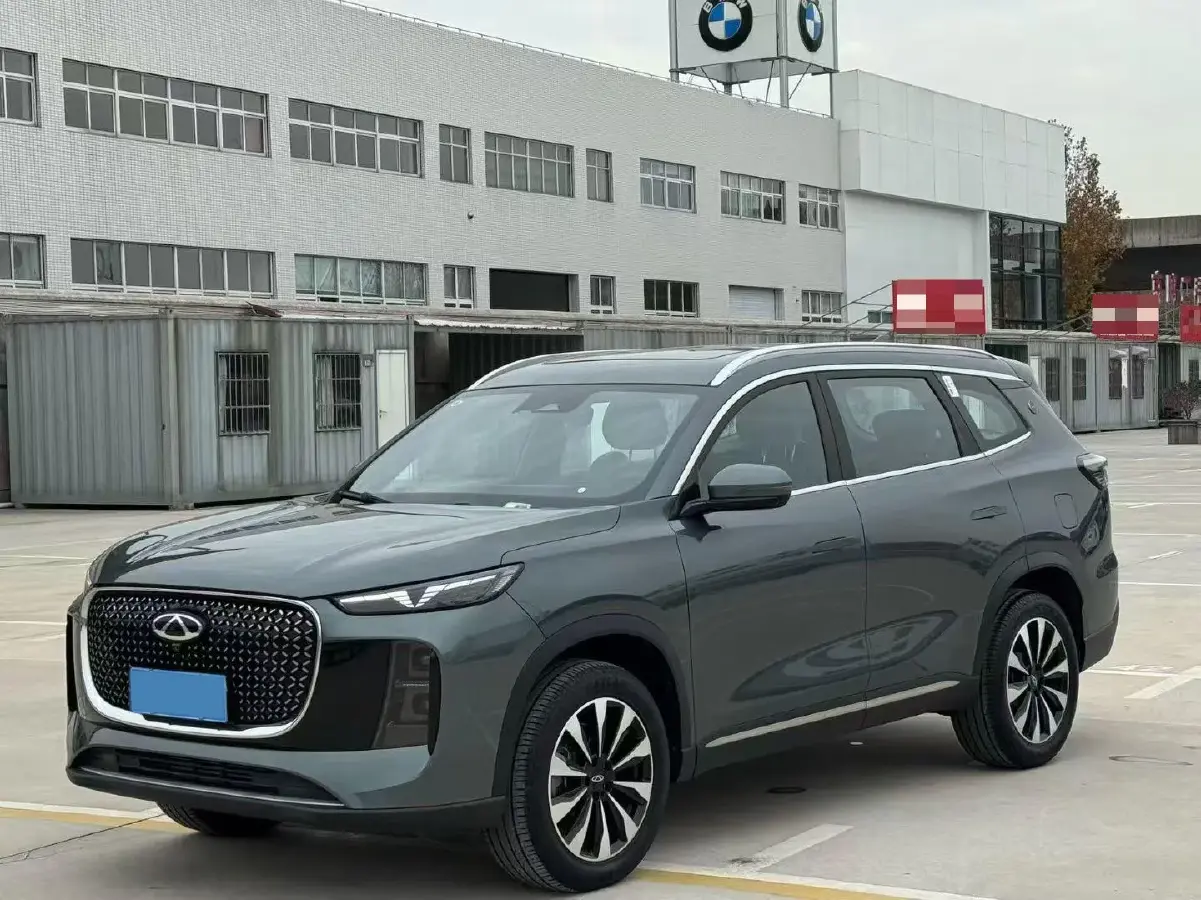 2025 Chery Tiggo 8 Plus 1.6T 197HP L4 7DCT