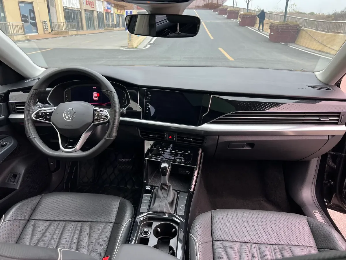 2022 Xpeng P7 BEV 60.2KWH,autocango,china used car exporter,china ev exporter,chinese used car exporter,chinese used ev exporter