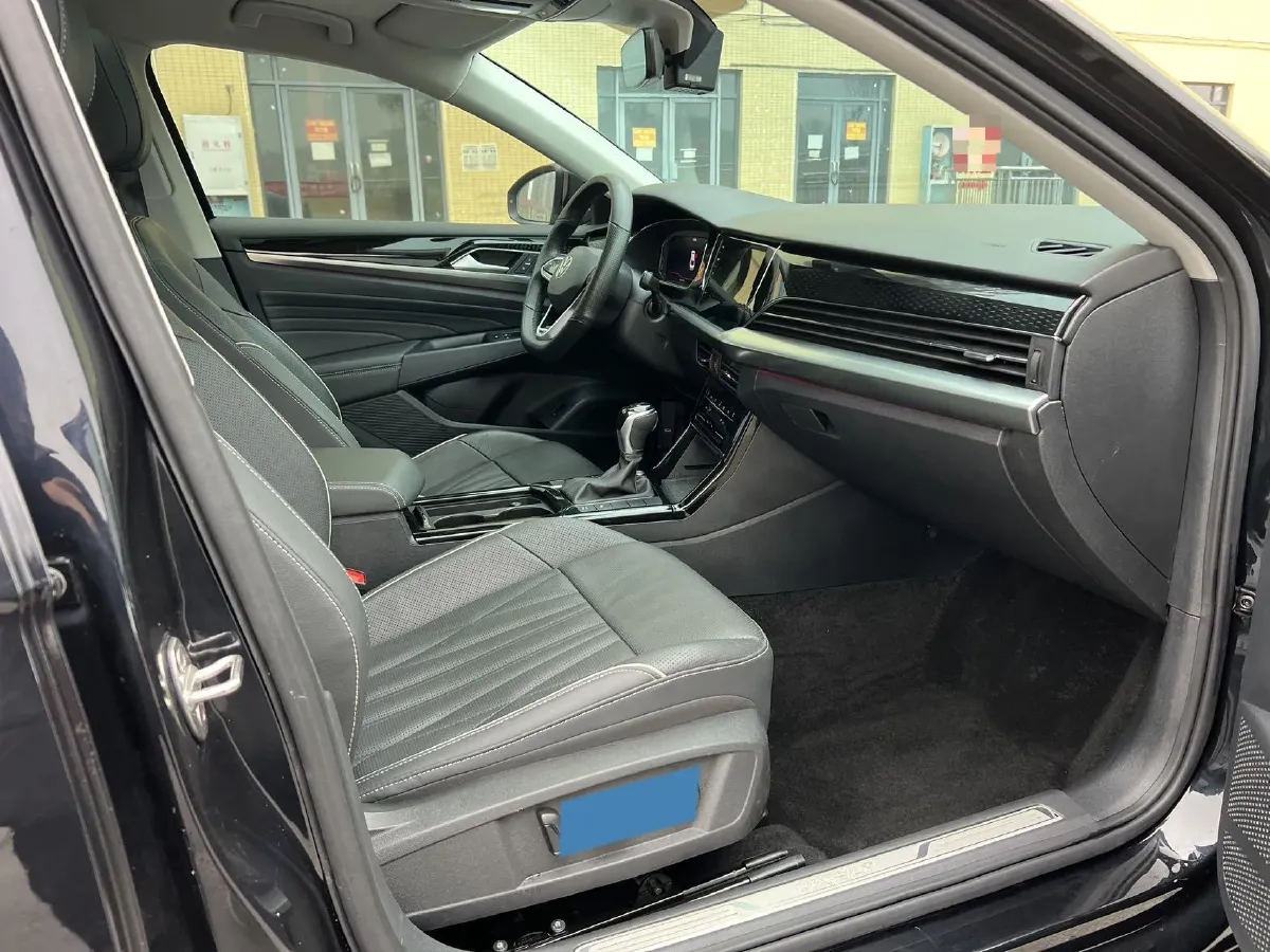 2022 Xpeng P7 BEV 60.2KWH,autocango,china used car exporter,china ev exporter,chinese used car exporter,chinese used ev exporter