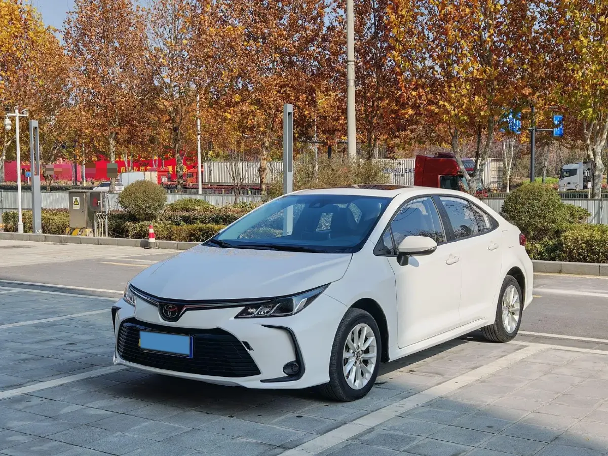 2019 Toyota Corolla 1.2T 116HP L4 CVT