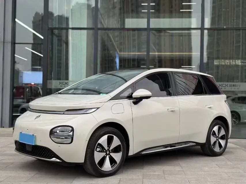 2023 BaoJun Cloud BEV 50.6KWH