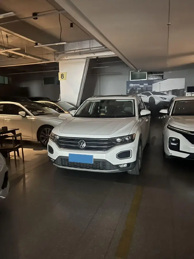 2022 Volkswagen T-Roc 1.4T 150HP L4 7DCT