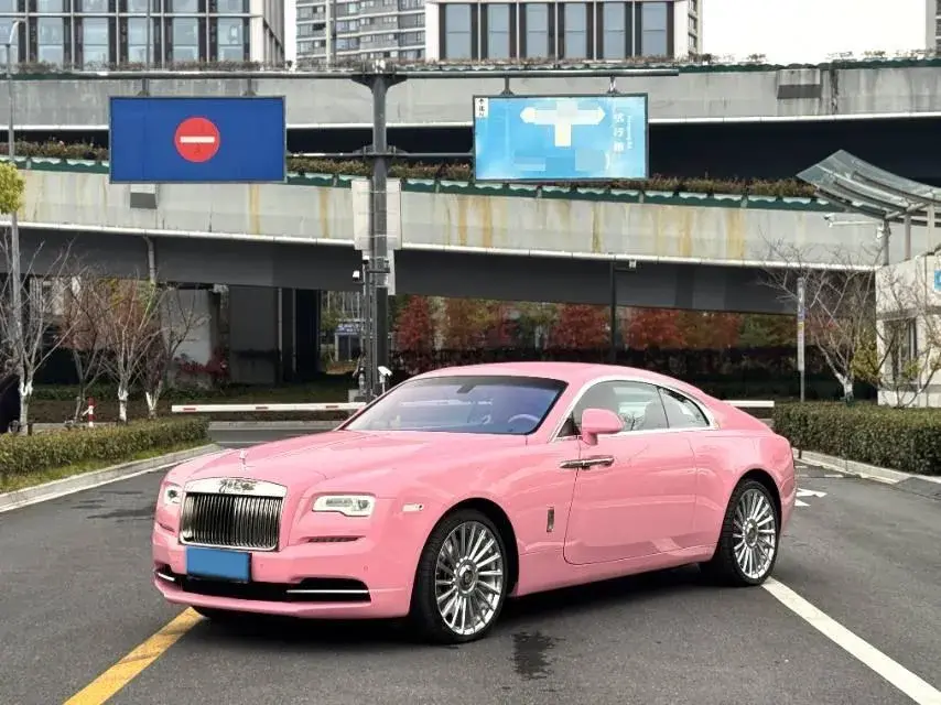 2017 Rolls-Royce Wraith 6.6T 632HP V12 8AT