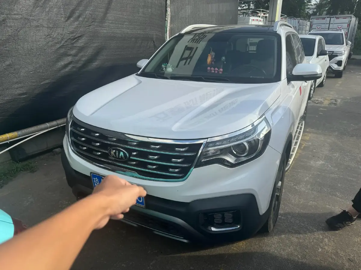 2018 Kia Sportage R 2.0L 160HP L4 6AT