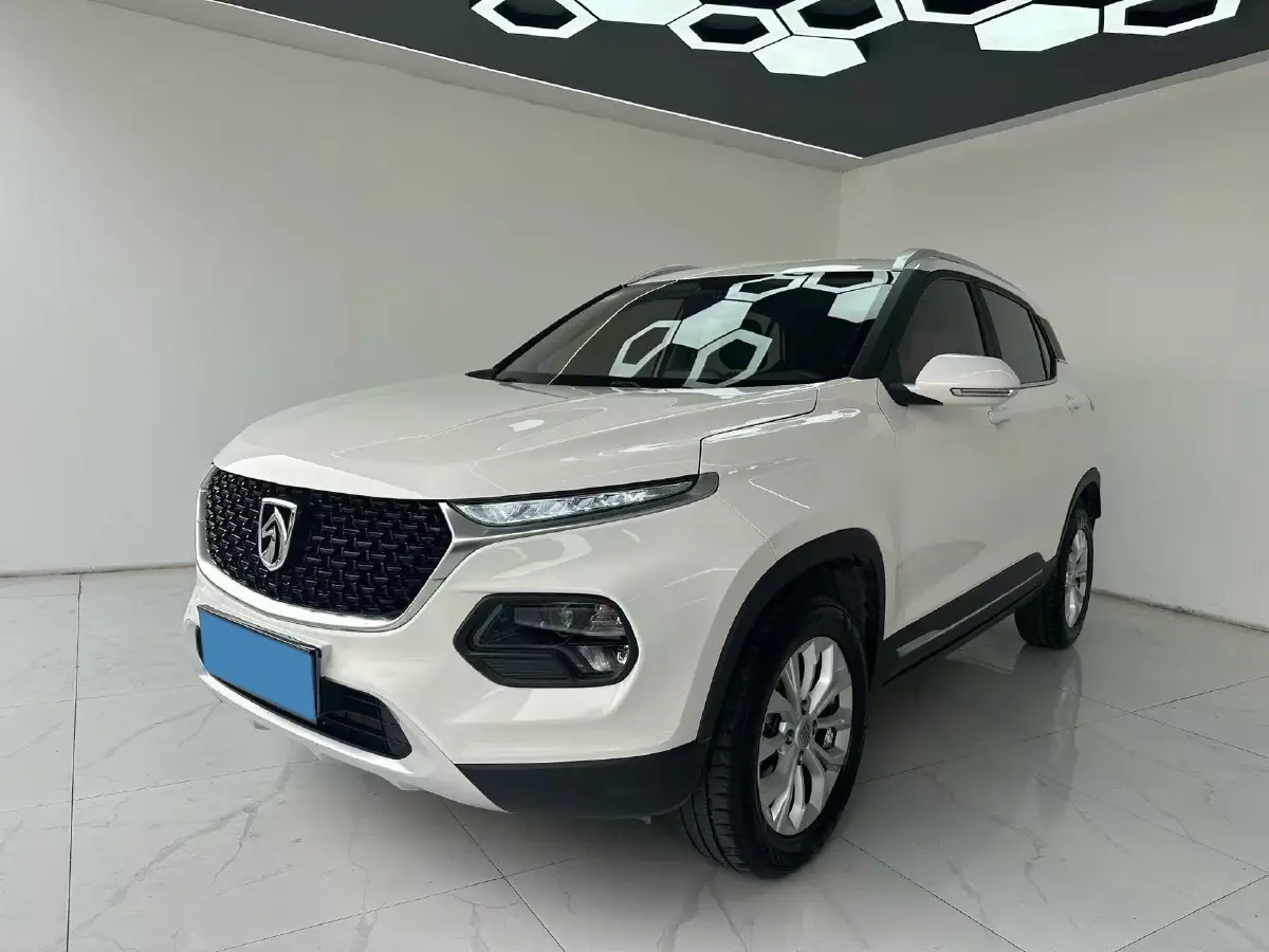 2021 BaoJun 510 1.5L 99HP L4 6MT
