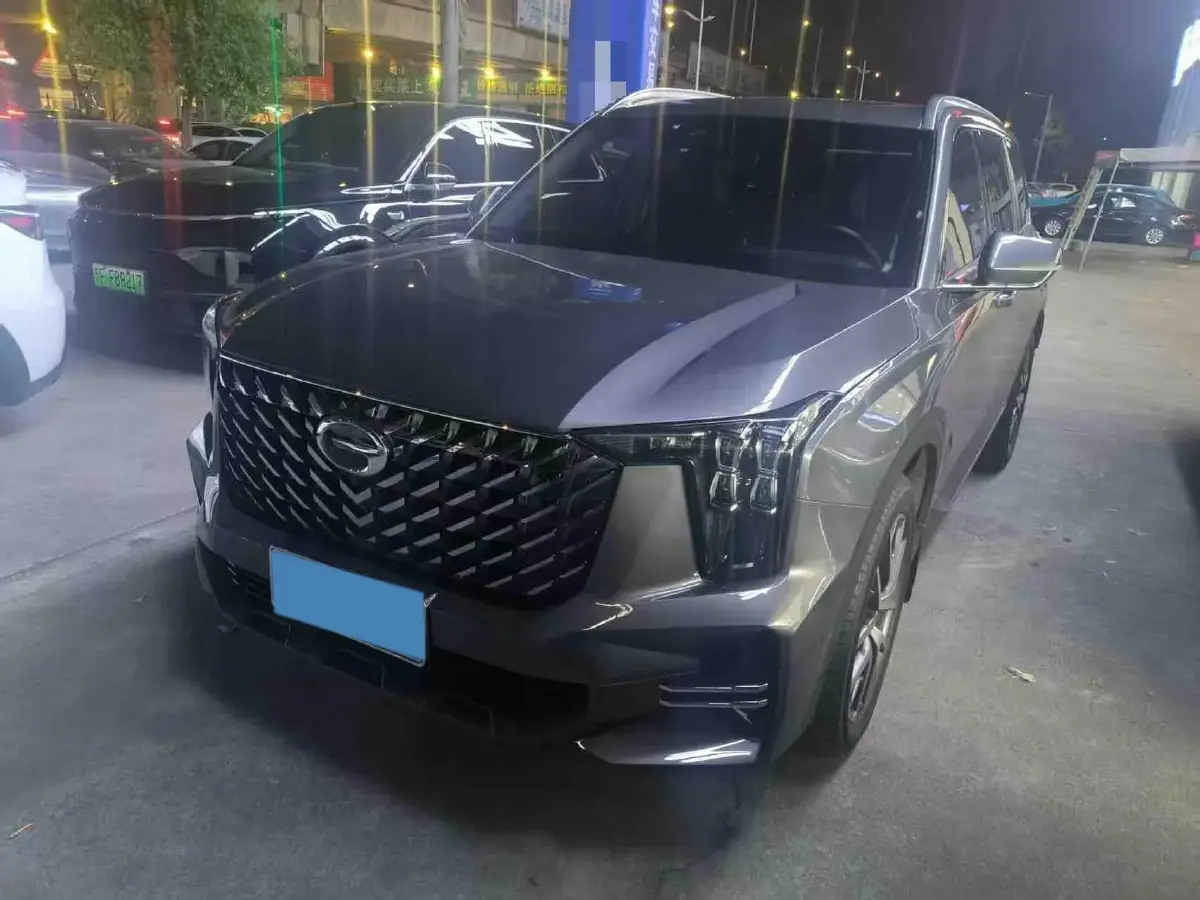 2022 GAC Trumpchi GS8 2.0T 252HP L4 8AT