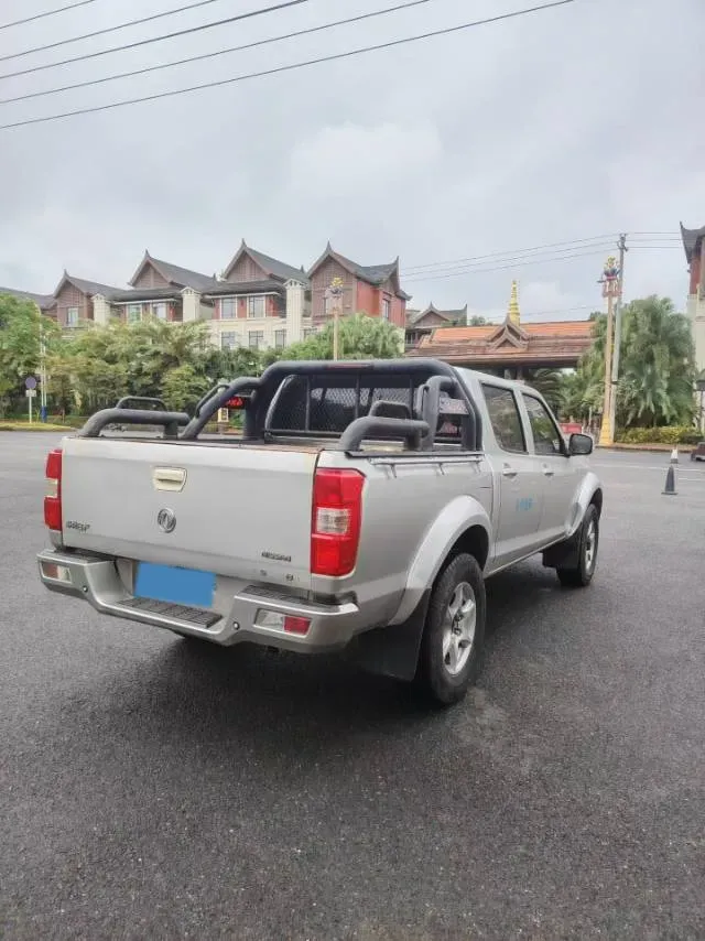 2021 Dongfeng RuiQi 2.4T 165HP L4 5MT,autocango,china used car exporter,china ev exporter,chinese used car exporter,chinese used ev exporter