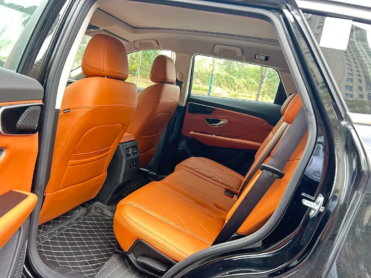 2025 Jetour ShanHai L7 1.5T 156HP L4 2DHT PHEV 19.43KWH,autocango,china used car exporter,china ev exporter,chinese used car exporter,chinese used ev exporter