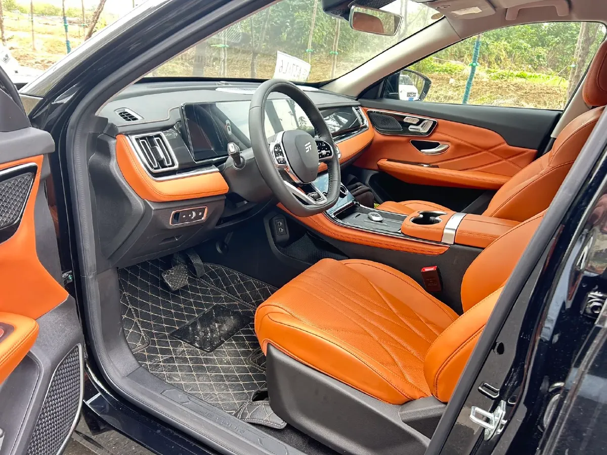 2025 Jetour ShanHai L7 1.5T 156HP L4 2DHT PHEV 19.43KWH,autocango,china used car exporter,china ev exporter,chinese used car exporter,chinese used ev exporter