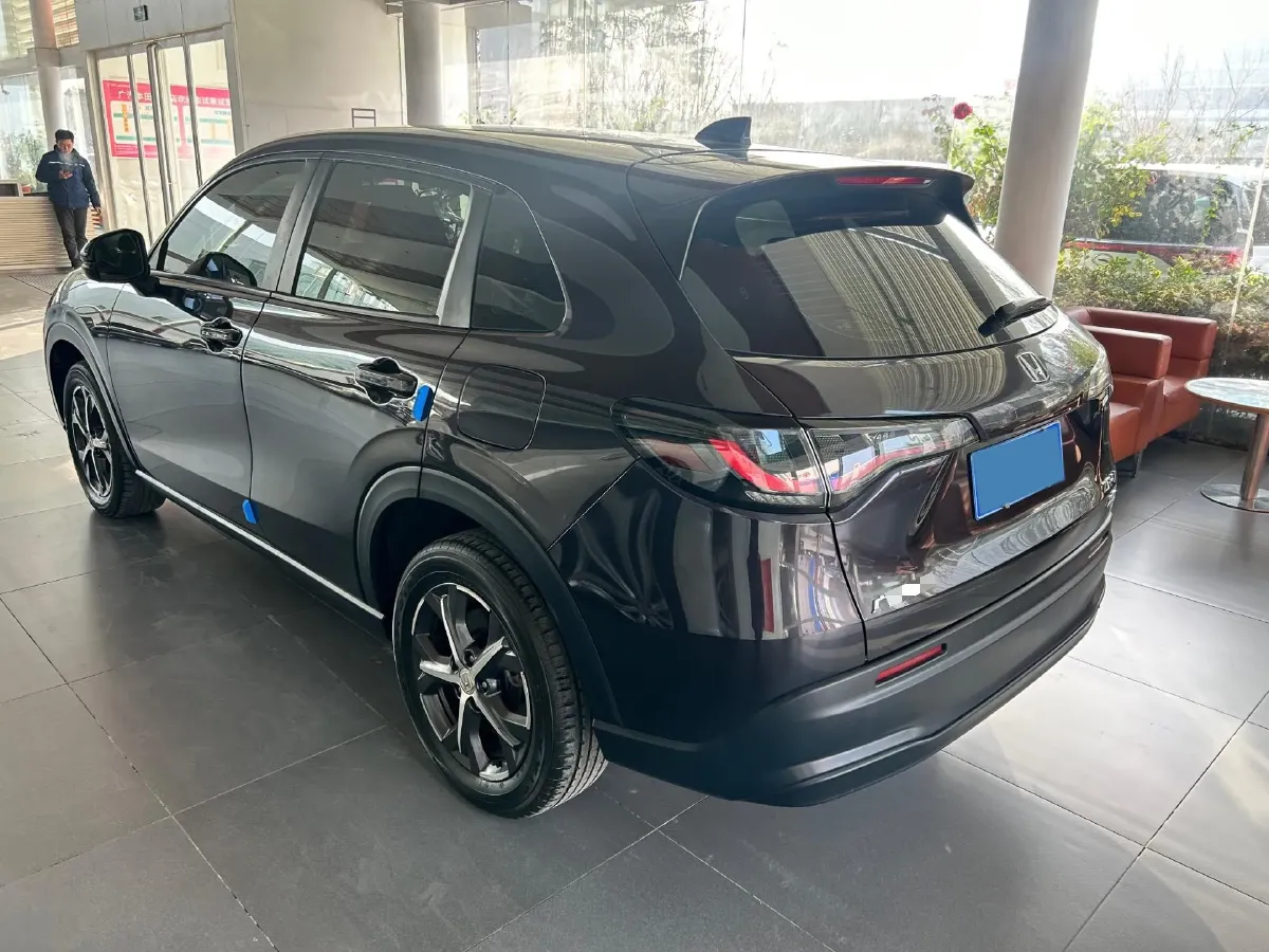 2023 Honda ZR-V 1.5T 182HP L4 CVT,autocango,china used car exporter,china ev exporter,chinese used car exporter,chinese used ev exporter