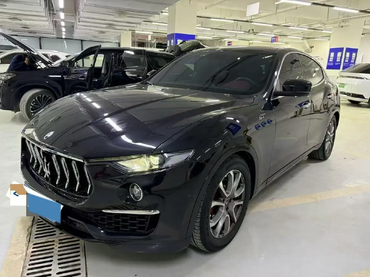 2022 Maserati Levante 2.0T 330HP L4 8AT