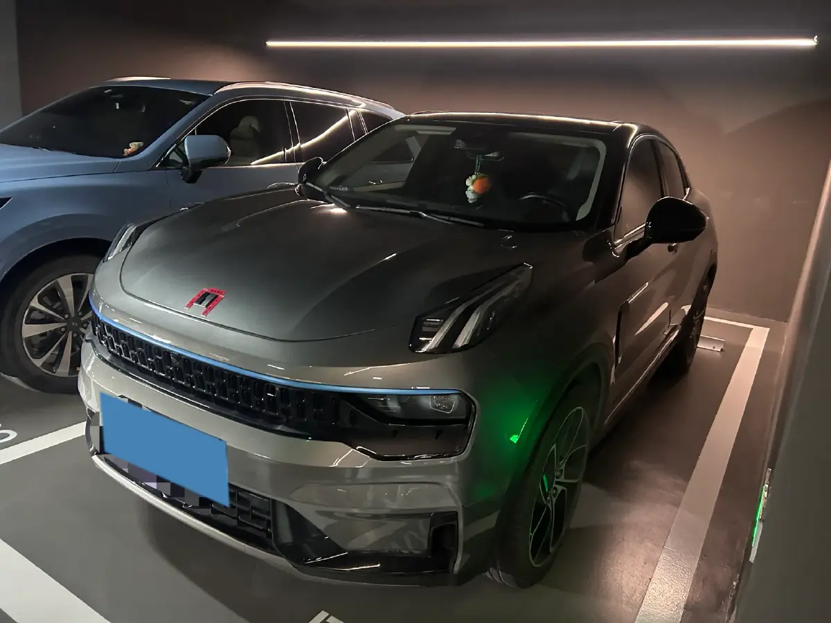 2020 LYNK&CO 05 2.0T 254HP L4 8AT