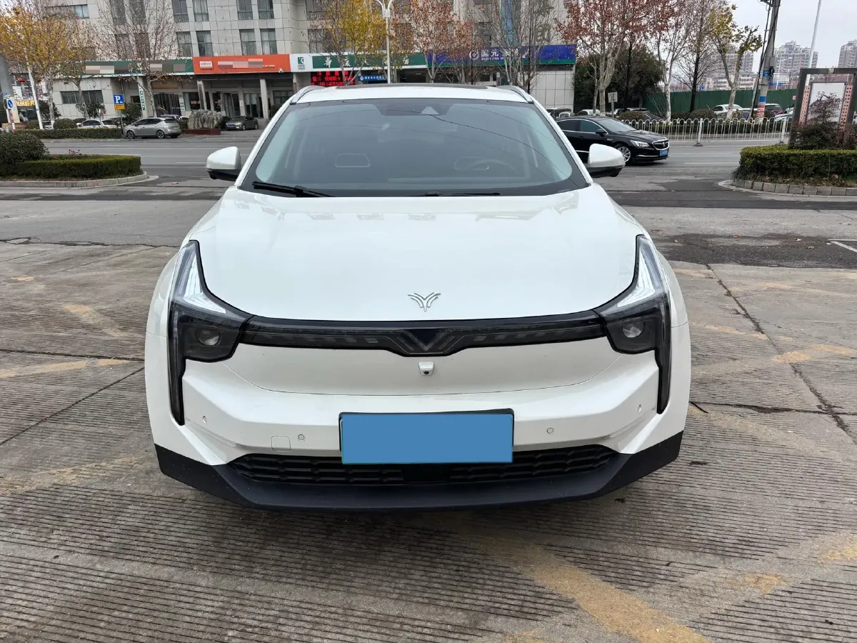 2021 DongFeng Aeolus E70 BEV 52.99KWH,autocango,china used car exporter,china ev exporter,chinese used car exporter,chinese used ev exporter